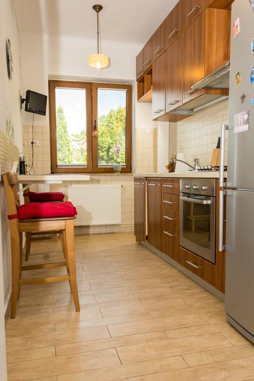 Chic Apartment Braşov Exterior foto